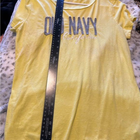 Old Navy Yellow T-Shirt - Picture 6 of 7